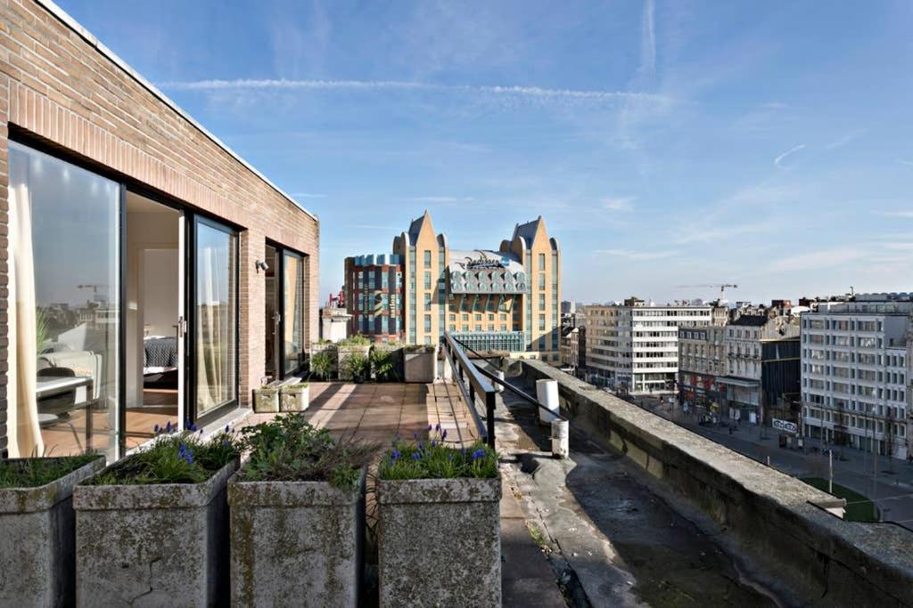 City Penthouse, Rooftop Terrace, Free Netflix, Wifi And Airco Antwerpen Bagian luar foto