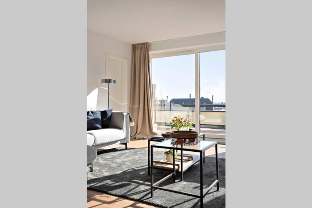 City Penthouse, Rooftop Terrace, Free Netflix, Wifi And Airco Antwerpen Bagian luar foto