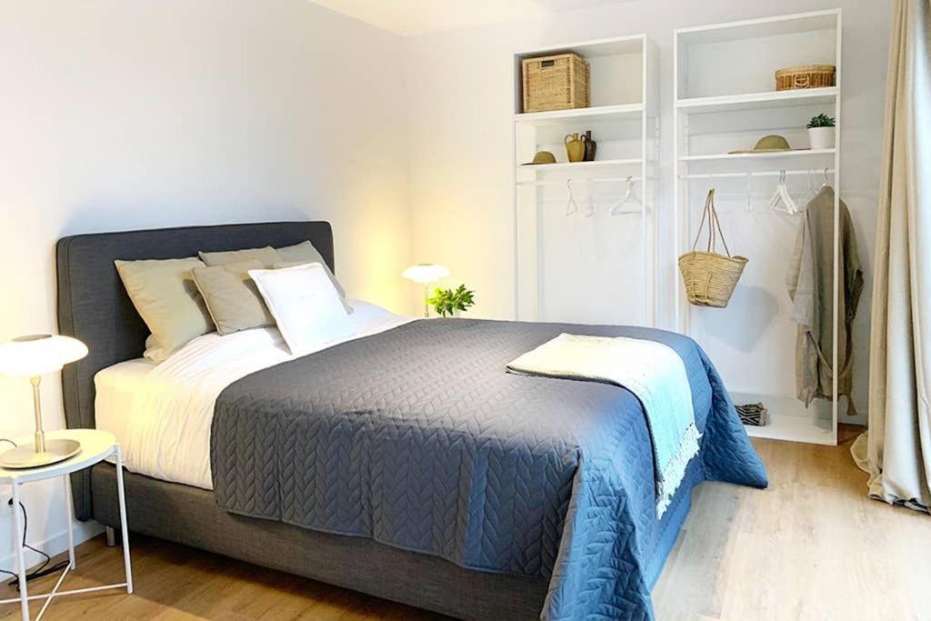 City Penthouse, Rooftop Terrace, Free Netflix, Wifi And Airco Antwerpen Bagian luar foto