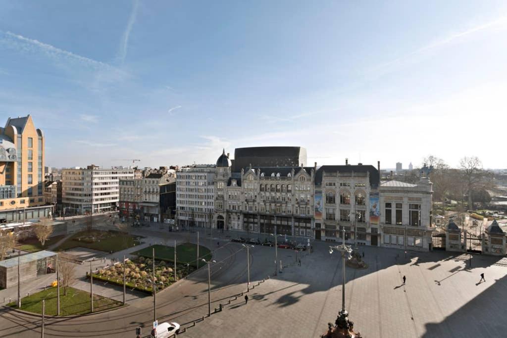 City Penthouse, Rooftop Terrace, Free Netflix, Wifi And Airco Antwerpen Bagian luar foto