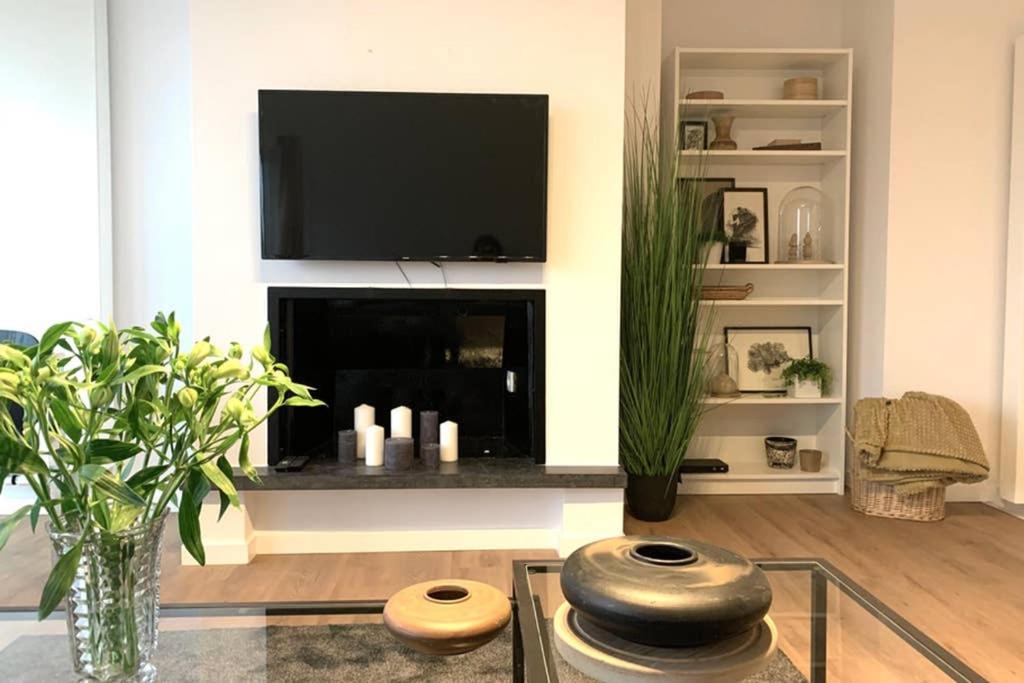 City Penthouse, Rooftop Terrace, Free Netflix, Wifi And Airco Antwerpen Bagian luar foto